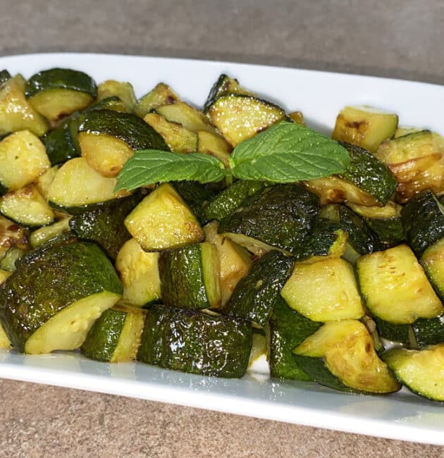 Zucchine trifolate in padella