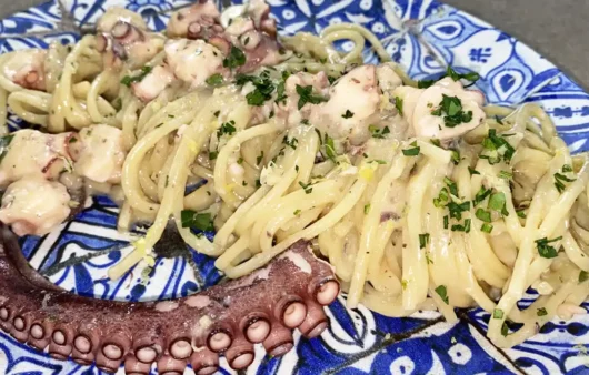 Spaghetti polpo e limone | Pasta | Primo di Mare | Ricetta di Carlo Gaiano