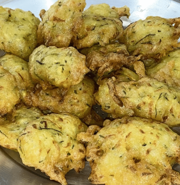 Frittelle di zucchine senza uova e senza lievito