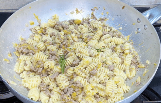Pasta light zucca e macinato