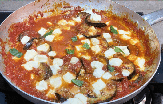 Melanzane alla pizzaiola in padella