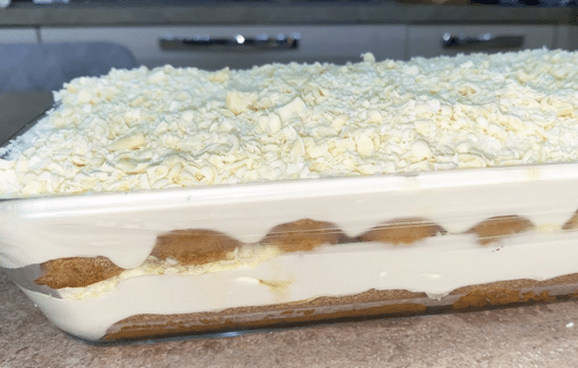 Tiramisù al cocco e cioccolato bianco