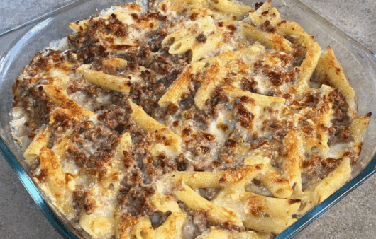 Pasta al forno besciamella e macinato