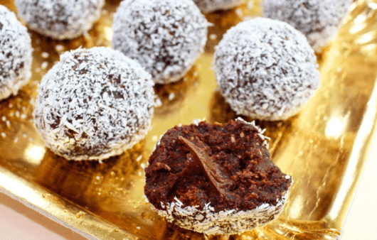 Tartufini cocco e nutella ripieni di nutella