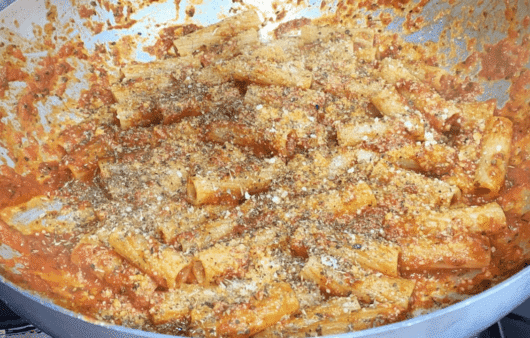 Pasta alla marinara (finta)