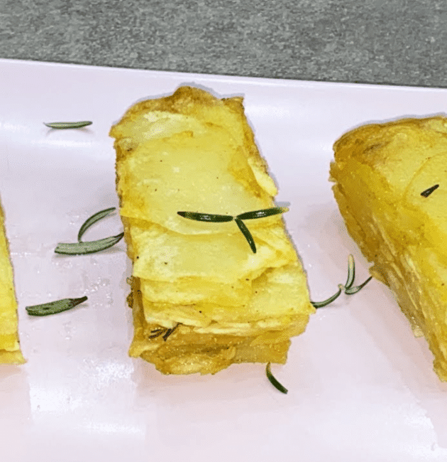 Patate al forno e poi fritte
