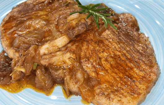 Braciole di maiale alla birra e paprika