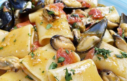 Paccheri cozze e pomodorini