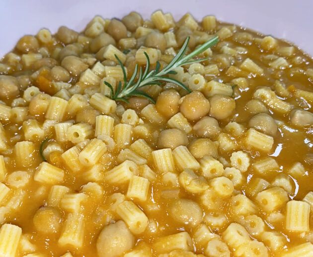 Pasta e ceci cremosa