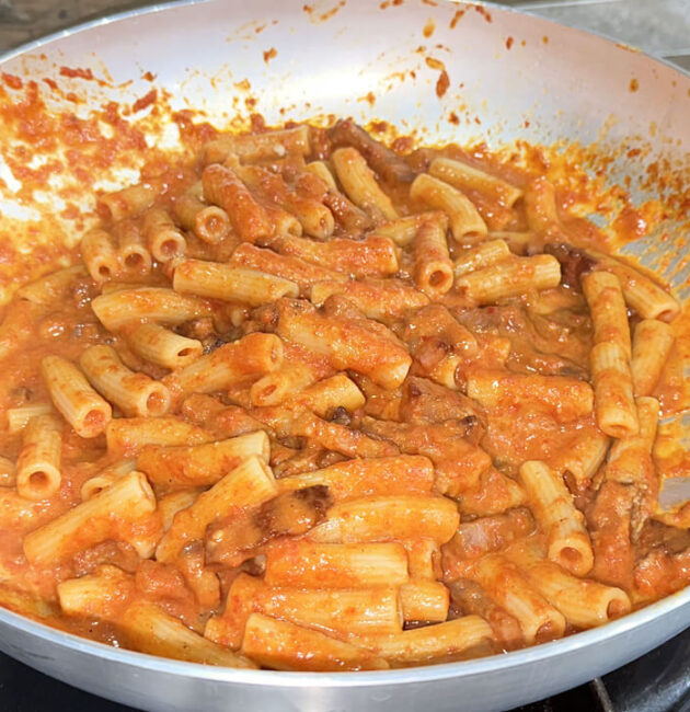 Rigatoni alla mastro Gennaro