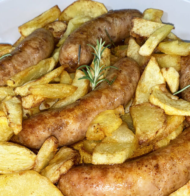 Salsicce alla birra in padella