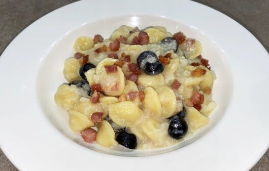 Strascinati cavolfiore, pancetta ed olive