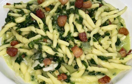 Trofie spinaci, gorgonzola e pancetta