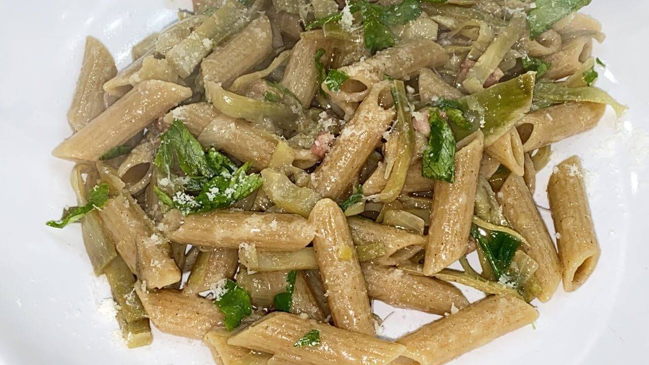 Pasta carciofi e pancetta