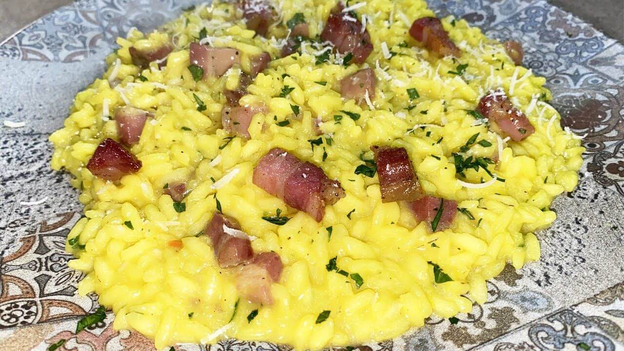 Risotto zafferano e pancetta velocissimo