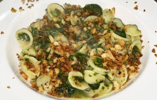 Strascinati cime di rapa e mollica croccante