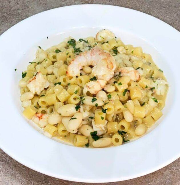 Pasta gamberoni e fagioli