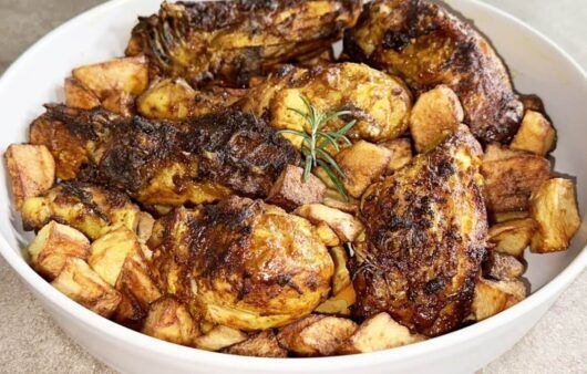 Pollo marinato cotto in friggitrice o al forno