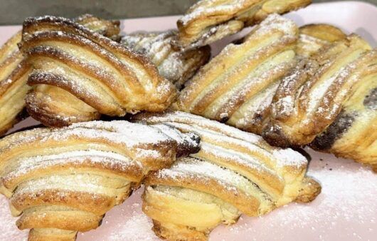 Sfogliatelle facilissime alla nutella
