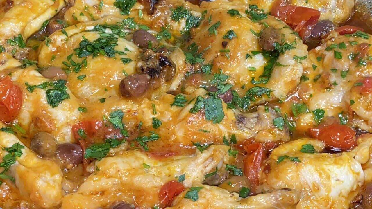 Pollo alle olive in padella