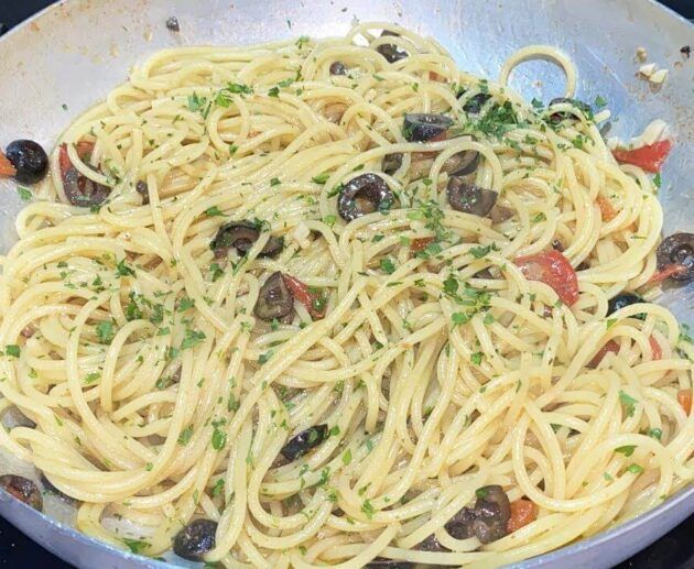 Spaghettiello veloce svuotafrigo