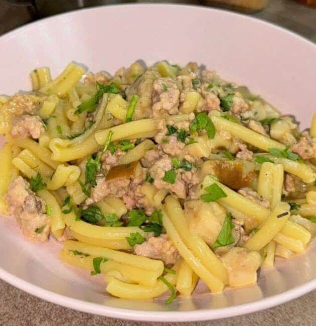 Caserecce porcini e salsiccia