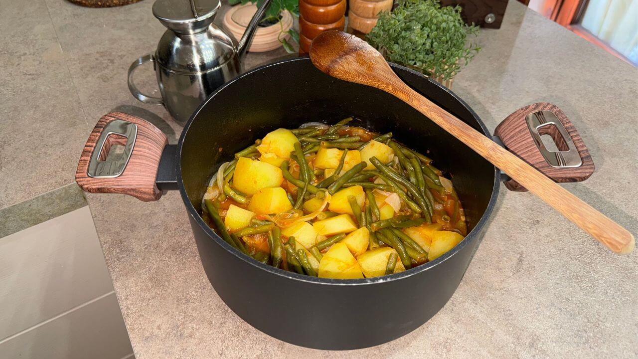 Fagiolini e patate in umido