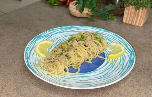 Spaghetti al tonno tutto a crudo