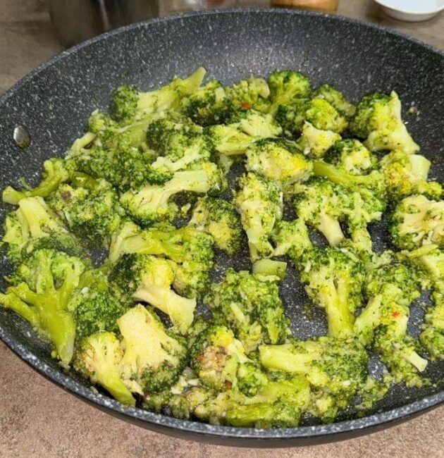 Broccoletti ripassati in padella