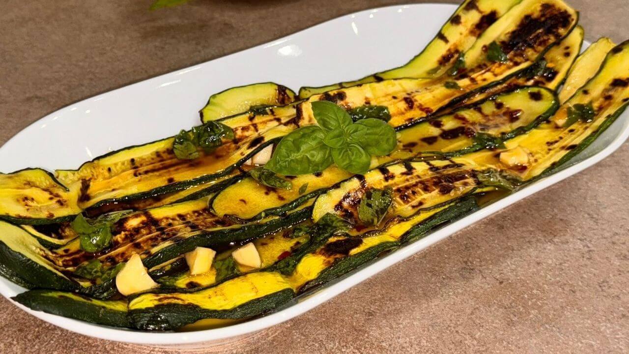 Zucchine grigliate con il segreto