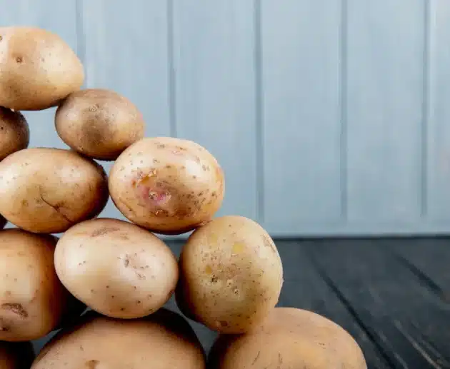 Tutto sulla Patata a Pasta Bianca: storia, proprietà e salute | Perché usarla in cucina