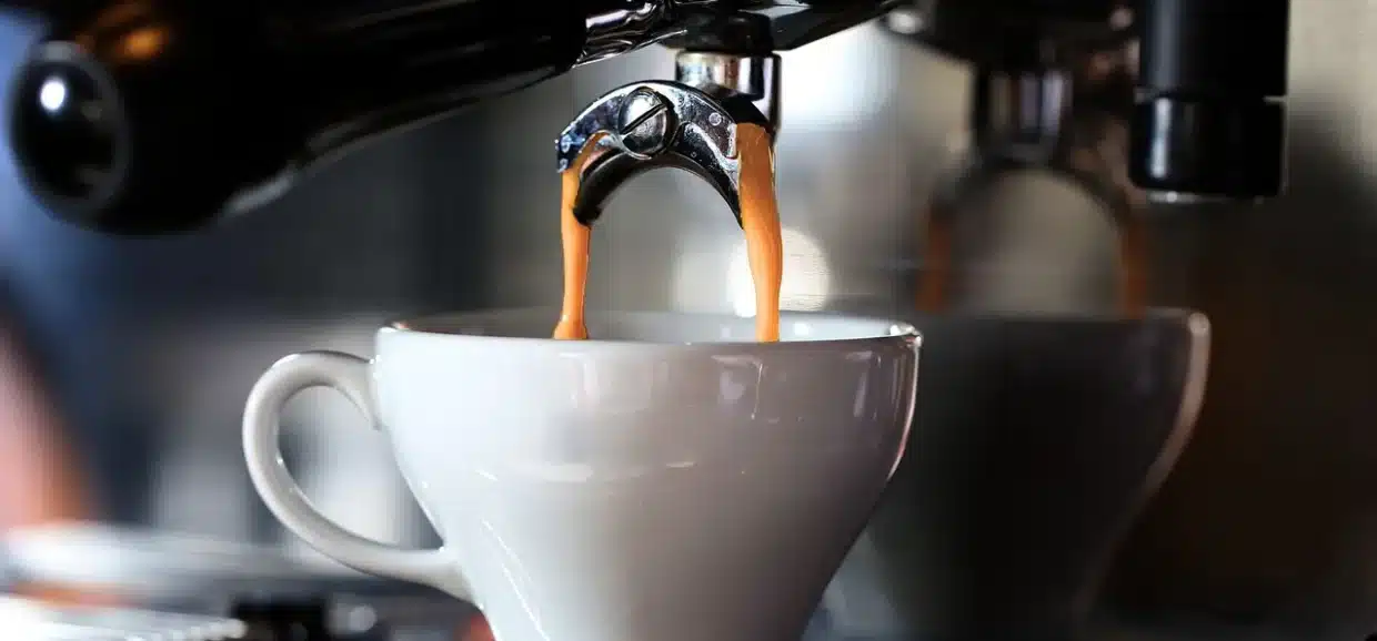 Guida alle macchine da caffè: a cialde, a capsule o manuali? Quale scegliere