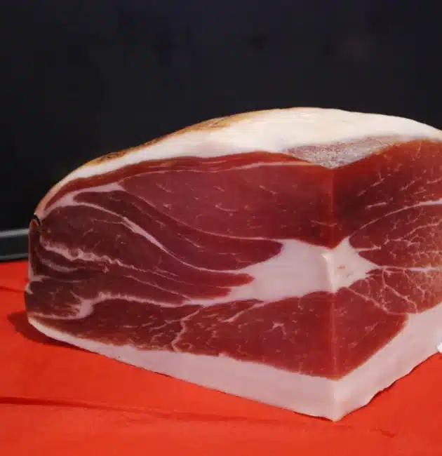 Tutto sul prosciutto crudo: fa bene? Ecco cosa sapere