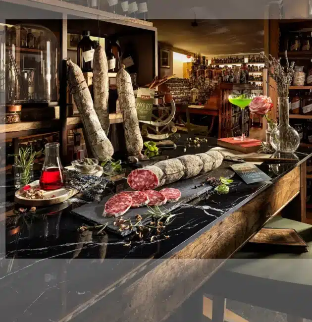 Degustazione di salame con varie aromatizzazioni e fragranze a cura Clai