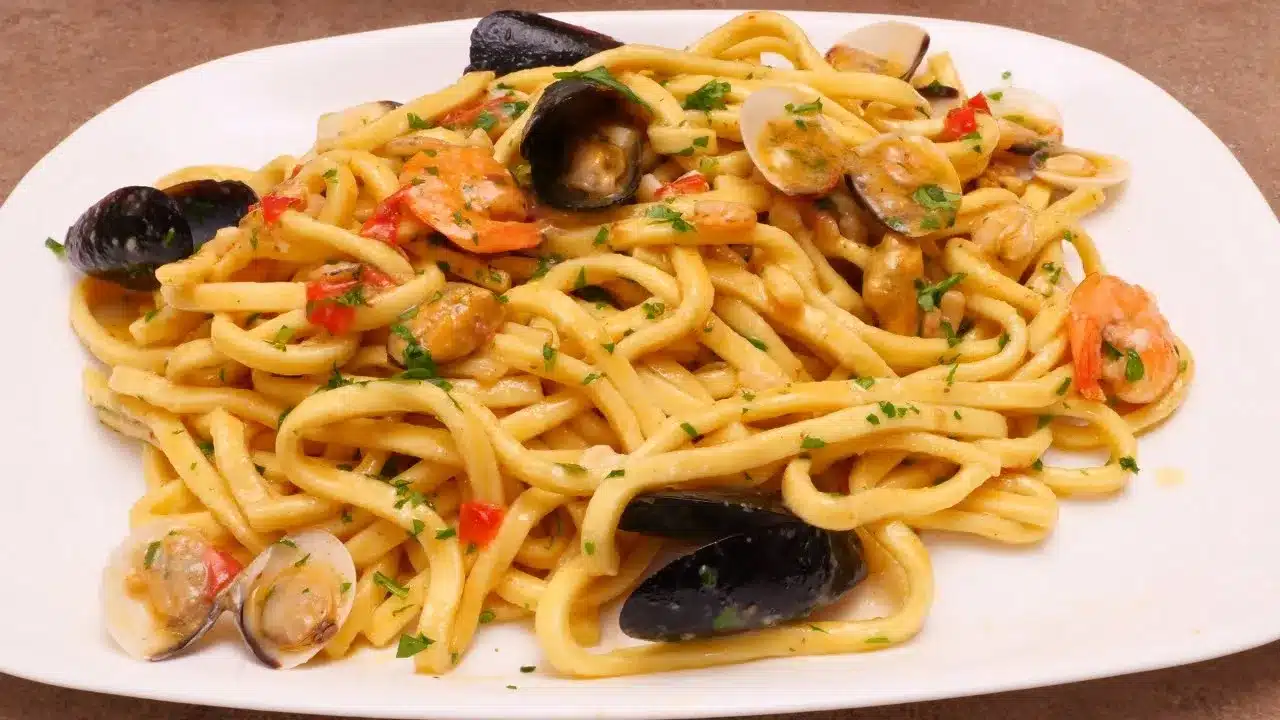 Scialatielli misto scoglio surgelato (ricetta facile e veloce)