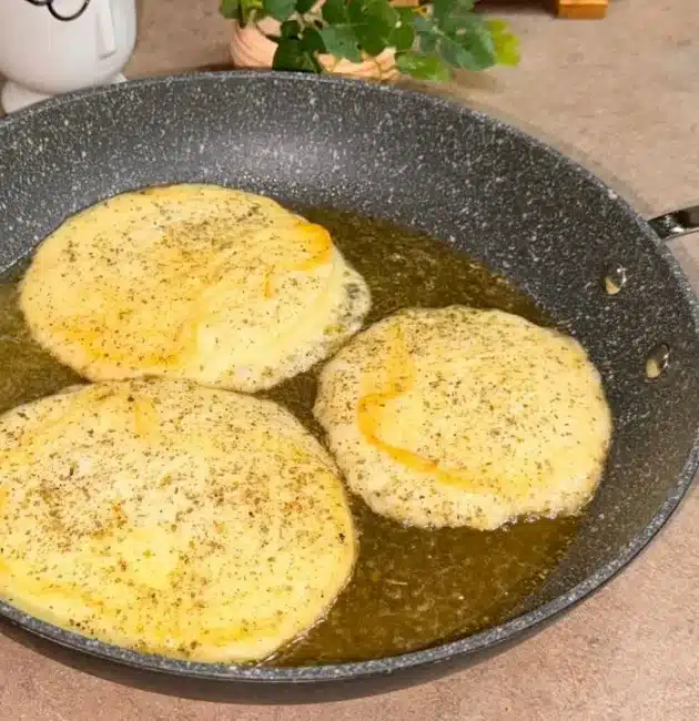 Caciocavallo all'argentiera, ricetta facile e squisita: come prepararla alla perfezione