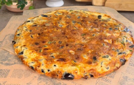 Ricette di cucina semplici spiegate passo passo con foto e video. Scopri ricette sfiziose per antipasti, primi, secondi, contorni e dolci!